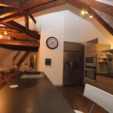 Mont-dore: Beau T3 Bis Hyper Centre Avec Wifi - Fr-1-608-42 公寓 勒蒙多尔